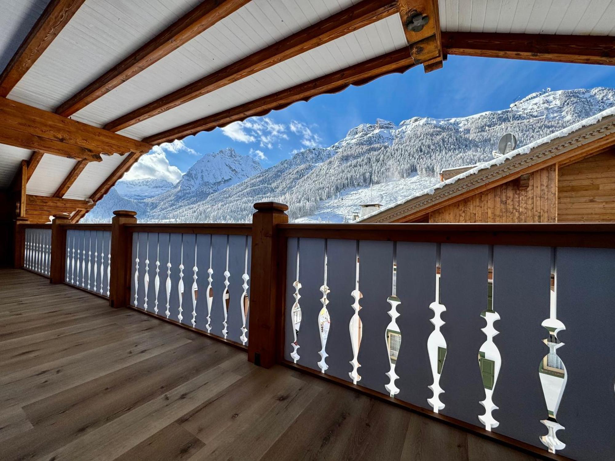 B&B Cesa Planber Mountain View Bike Friendly Canazei Rum bild